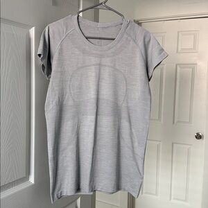 Lululemon Gray Swiftly Women's Top